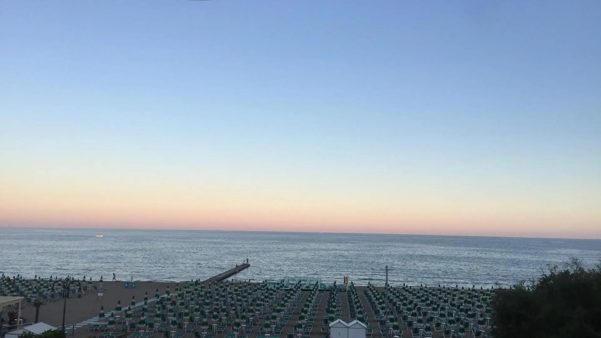 Appartamento Fronte Mare Jesolo Lido 利多迪迪耶索洛